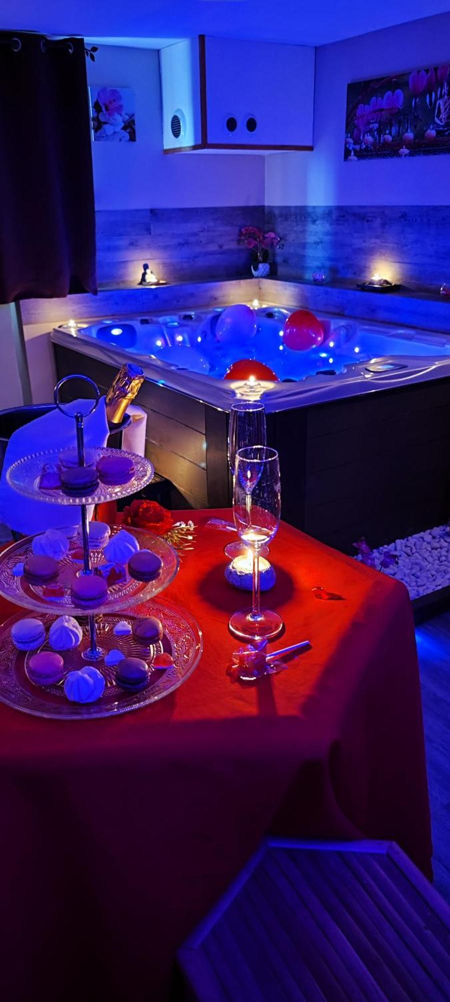 Hotel La Baie Des Anges à Beaucaire  Extérieur photo